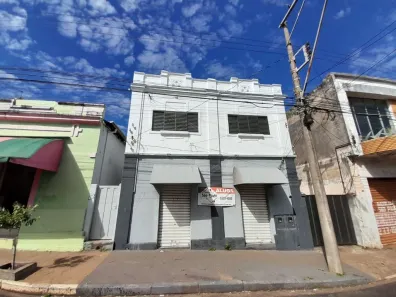 Casa com 3 Quartos para alugar, 70m² no Vila Xavier (Vila Xavier), Araraquara