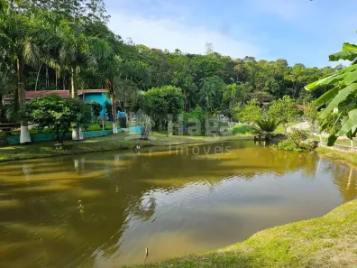 Fazenda/Sítio com 3 Quartos à venda, 180m² no São Pedro, Brusque
