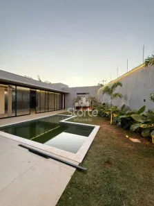 Casa de Condomínio com 4 Quartos à venda, 408m² no Morada da Colina, Uberlândia