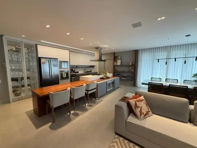 Apartamento com 3 Quartos à venda, 168m² no Córrego Grande, Florianópolis