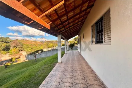 Fazenda/Sítio com 2 Quartos à venda, 128m² no Centro, Jarinu
