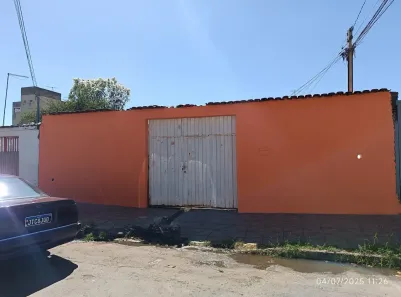Casa com 2 Quartos à venda, 150m² no Ceilândia Norte, Brasília