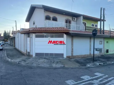 Casa com 3 Quartos à venda, 156m² no Jardim Portugal, São José dos Campos