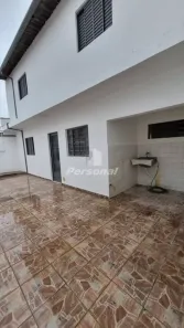 Casa com 3 Quartos para alugar, 180m² no Jardim Maria Augusta, Taubaté