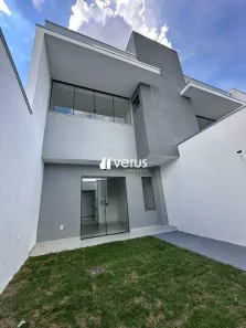 Sobrado com 2 Quartos à venda, 87m² no Grand Ville, Uberlândia