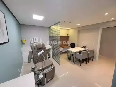 Sala Comercial para alugar, 115m² no Cristo Redentor, Porto Alegre