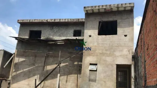 Casa com 2 Quartos à venda, 150m² no Cidade Jardim Cumbica, Guarulhos