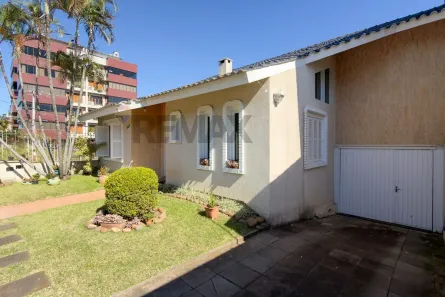 Casa com 3 Quartos à venda, 181m² no Jardim Itu, Porto Alegre