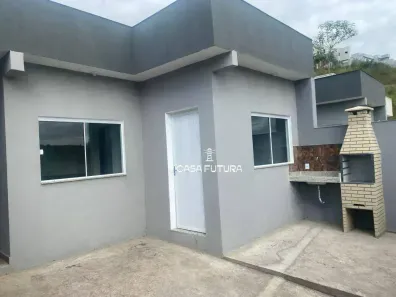 Casa com 2 Quartos à venda, 57m² no Colônia Santo Antônio, Barra Mansa