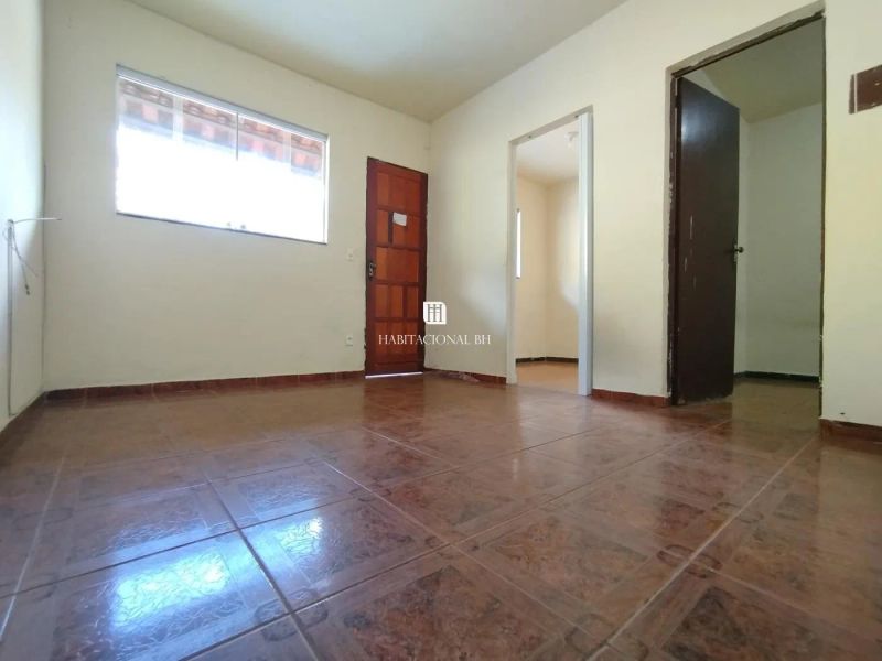 Casa com 2 quartos — Jardim Leblon, Belo Horizonte