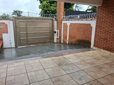 Casa com 3 Quartos à venda, 264m² no Jardim Morada do Sol (Vila Xavier), Araraquara