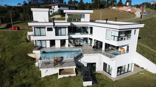 Casa de Condomínio com 5 Quartos à venda, 485m² no Alto do Capivari, Campos do Jordão