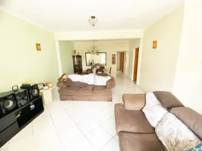 Casa com 3 Quartos à venda, 225m² no Campestre, Santo André