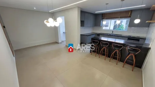 Casa com 3 Quartos para alugar, 219m² no Catharina Zanaga, Americana