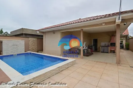 Casa com 3 Quartos à venda, 160m² no Baln. Belmira Novaes, Peruíbe
