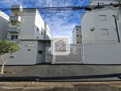 Apartamento com 2 Quartos para alugar, 60m² no Alto Umuarama, Uberlândia