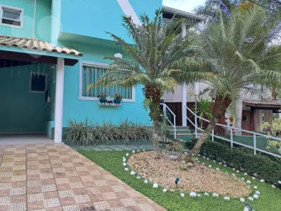 Casa de Condomínio com 3 Quartos à venda, 440m² no Serra Grande, Niterói