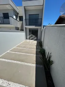 Sobrado com 2 Quartos à venda, 88m² no Centro, Penha