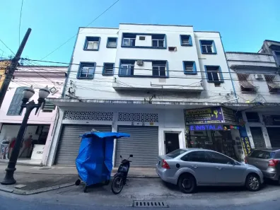 Prédio Comercial com 25 Quartos à venda, 700m² no Centro, Santos