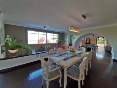 Apartamento com 4 Quartos para alugar, 256m² no Centro, Caraguatatuba