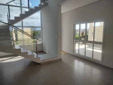 Casa de Condomínio com 3 Quartos à venda, 206m² no Gleba Simon Frazer, Londrina