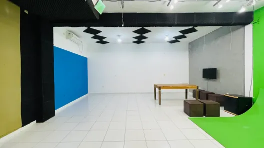 Prédio Comercial com 2 Quartos à venda, 250m² no Jardim das Indústrias, São José dos Campos