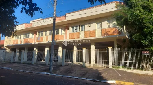 Prédio Comercial com 13 Quartos à venda, 487m² no São José, Canoas