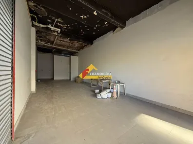 Ponto Comercial para alugar, 76m² no Centro, Divinópolis