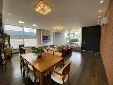 Casa de Condomínio com 4 Quartos à venda, 240m² no , Xangri-Lá
