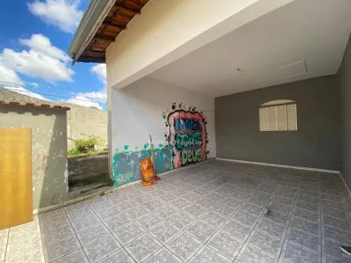 Casa com 4 Quartos à venda, 200m² no Jardim dos Oliveiras, Campinas