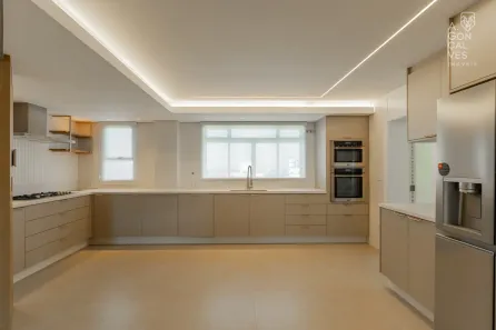 Apartamento com 5 Quartos à venda, 442m² no Água Verde, Curitiba