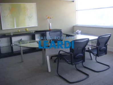 Sala Comercial para venda ou aluguel, 210m² no Jardim Morumbi, São Paulo