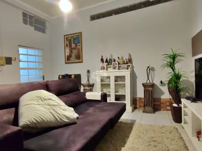 Casa com 2 Quartos à venda, 219m² no Jardim Botânico, Porto Alegre