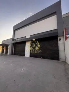 Ponto Comercial para alugar, 450m² no Centro, Araruama