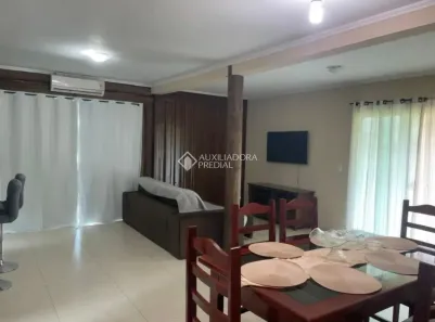 Casa de Condomínio com 3 Quartos para alugar, 180m² no Sambaqui, Florianópolis