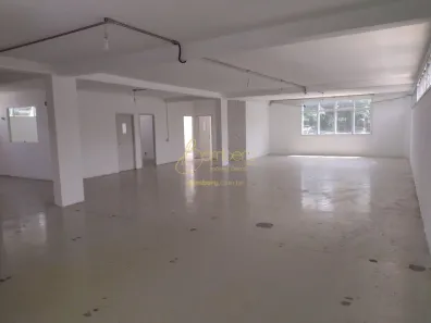Sala Comercial para alugar, 937m² no Jardim Londrina, São Paulo