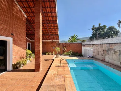 Casa com 4 Quartos à venda, 186m² no Enseada, Guarujá