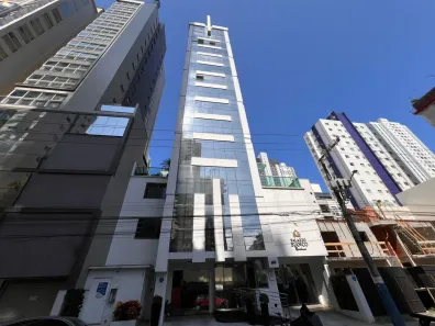 Apartamento com 3 Quartos à venda, 110m² no Centro, Balneário Camboriú
