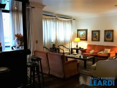 Apartamento com 3 Quartos à venda, 220m² no Indianópolis, São Paulo