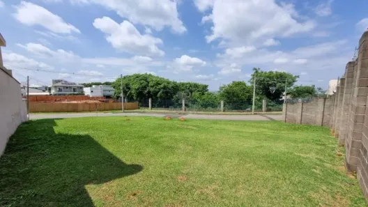 Lote/Terreno à venda, 713m² no Swiss Park, Campinas