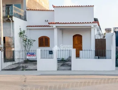 Casa com 3 Quartos para alugar, 80m² no Sessenta, Volta Redonda