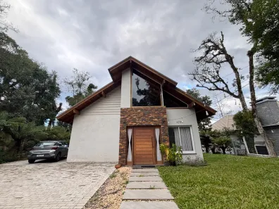 Casa com 3 Quartos à venda, 147m² no Carniel, Gramado