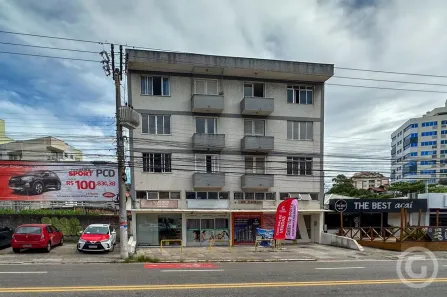 Apartamento com 2 Quartos para alugar, 83m² no Coqueiros, Florianópolis