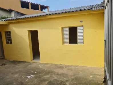 Casa com 1 Quarto para alugar, 30m² no Vila Domitila, São Paulo