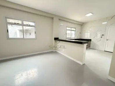 Casa com 3 Quartos para alugar, 100m² no Calafate, Belo Horizonte