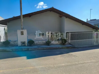 Casa com 5 Quartos à venda, 260m² no Souza Cruz, Brusque