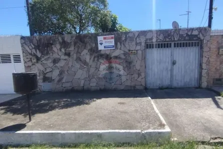 Casa com 2 Quartos à venda, 160m² no Clima Bom, Maceió