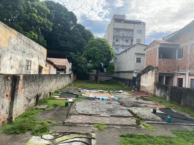 Lote/Terreno à venda, 420m² no Brás de Pina, Rio de Janeiro