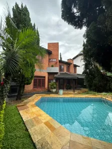 Sobrado com 3 Quartos à venda, 353m² no Chácara de La Rocca, Carapicuíba