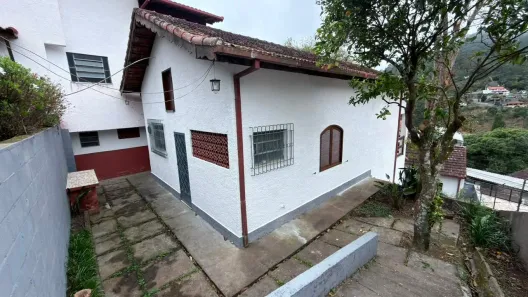 Casa com 2 Quartos para alugar, 100m² no Ponte da Saudade, Nova Friburgo